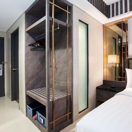 The Alana Hotel & Conference Center Malioboro Yogyakarta By Aston Exterior photo