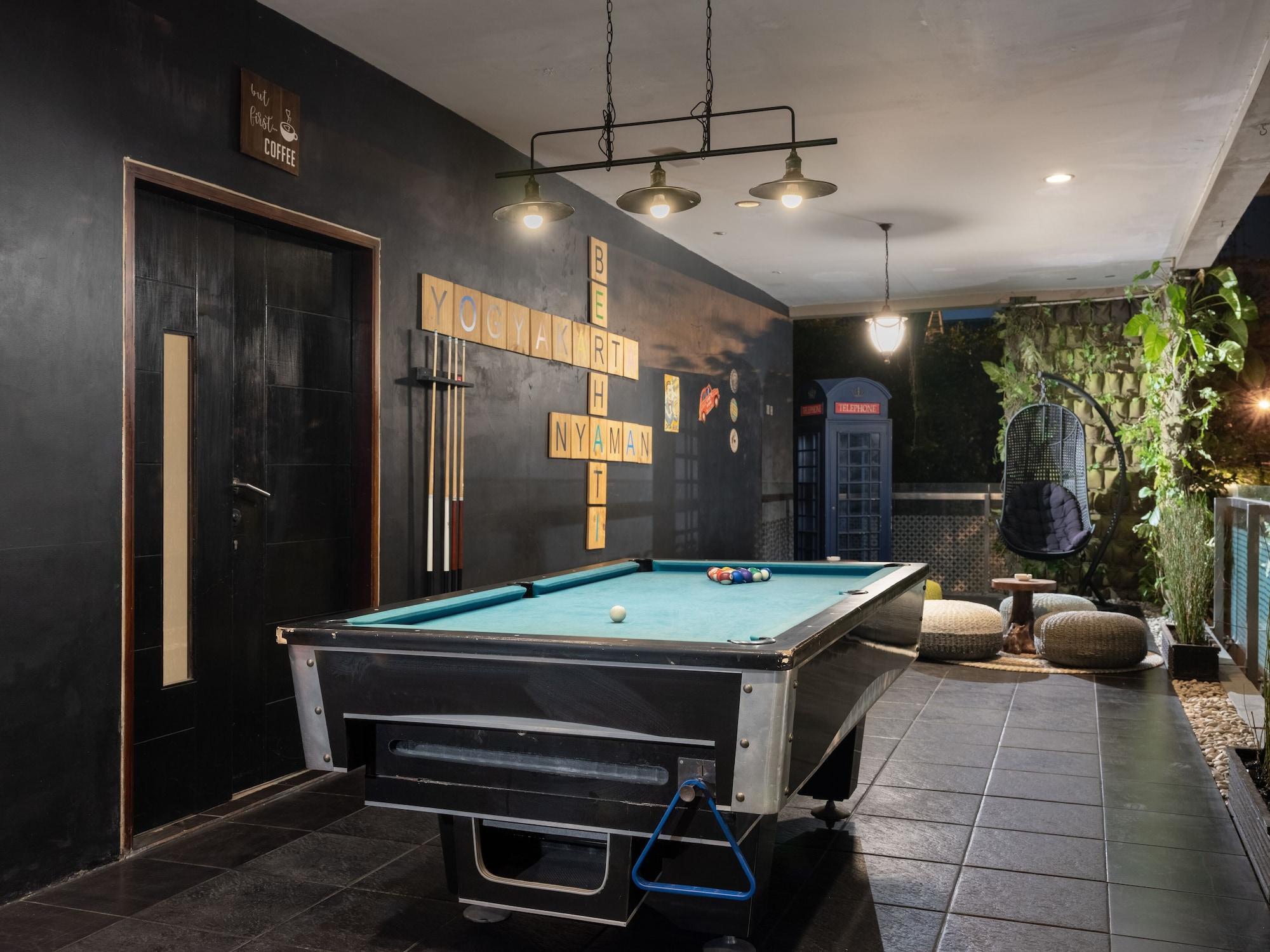 The Alana Hotel & Conference Center Malioboro Yogyakarta By Aston Exterior photo