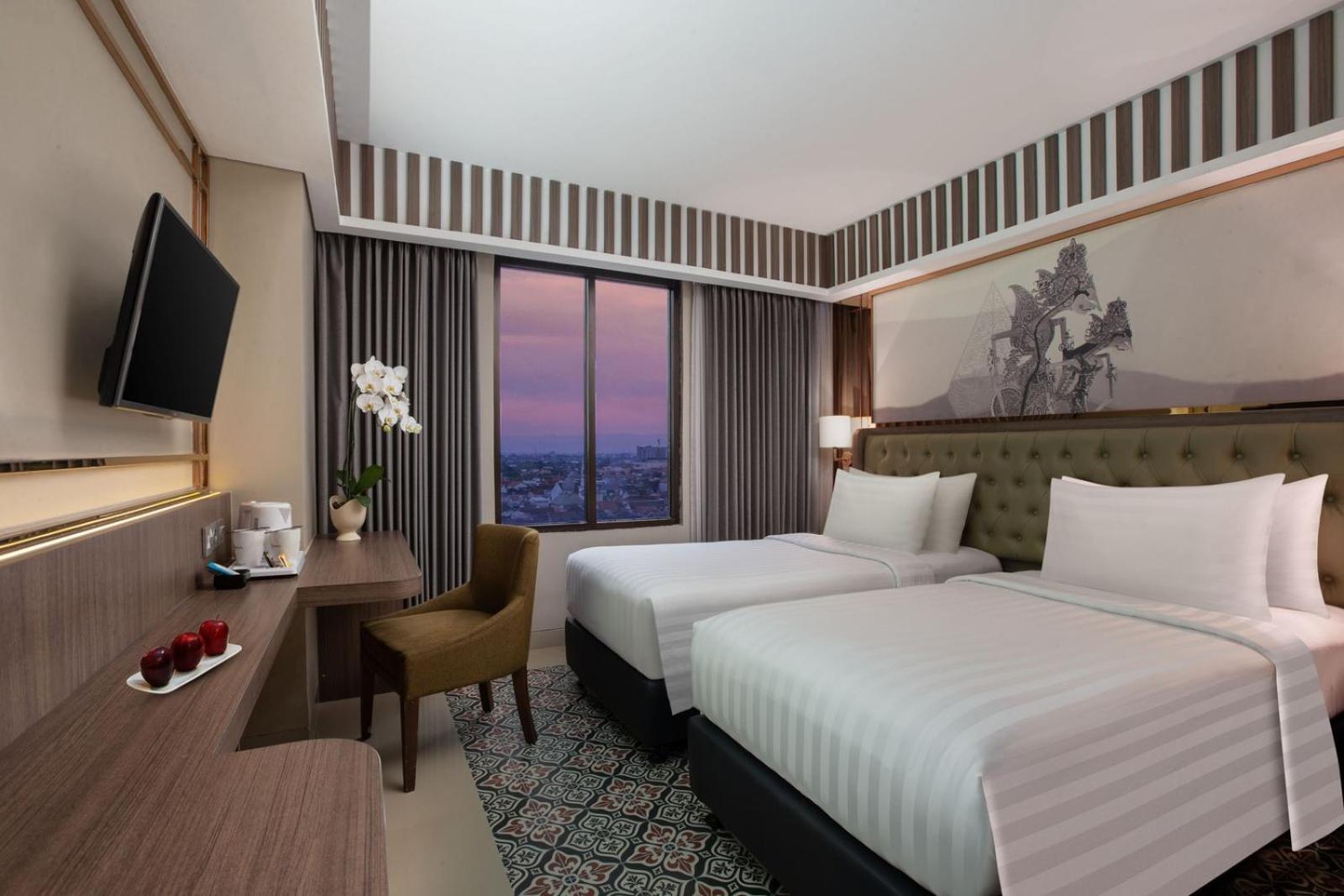The Alana Hotel & Conference Center Malioboro Yogyakarta By Aston Exterior photo